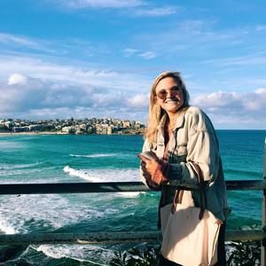 Meet your Posher, Olivia